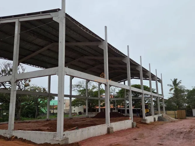 Galpão para locação de 1.200 m2 de terreno e 562m2 de área construída
