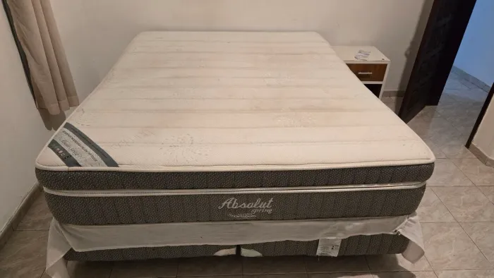 Cama box Queen