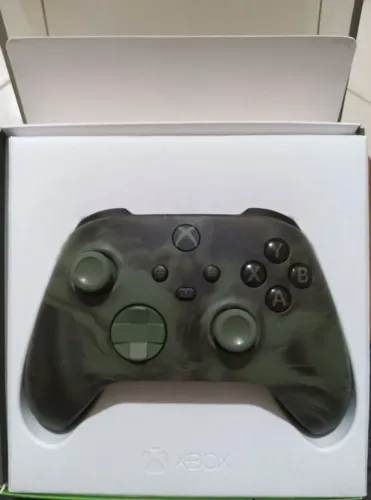 Controle XBox NOCTURNAL VAPOR