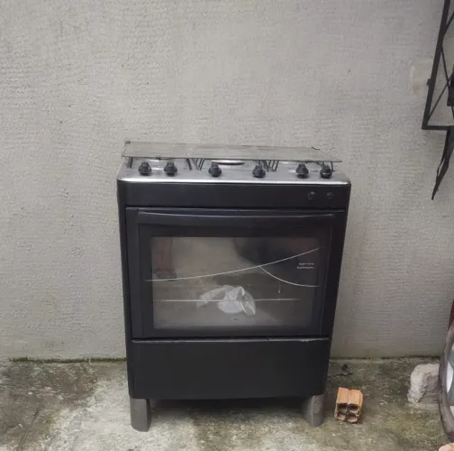 Vendo fogão 5 bocas