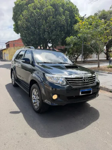 Toyota Hilux SW4 SRV D4-d 4X4 3.0 TDI Dies. AUT 2014