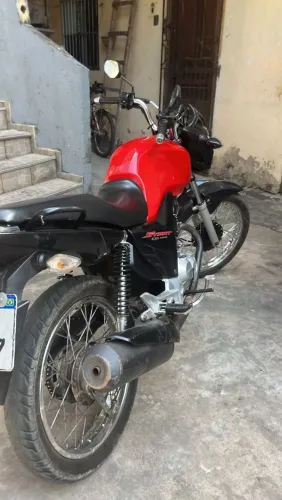 Moto em perfeito estado muito conservada