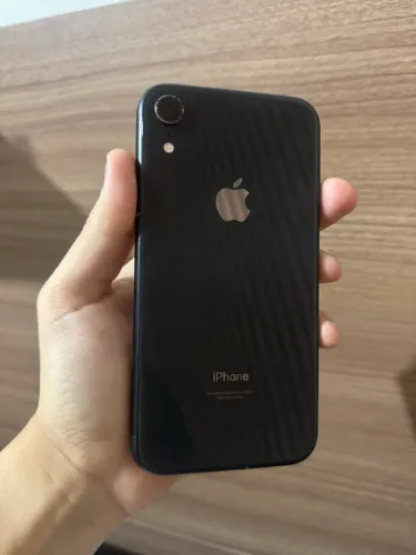 iPhone XR 64GB funciona tudo precisa trocar só tela!