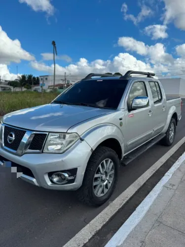 Nissan Frontier SL CD 4X4 2.5tb Diesel AUT 2013