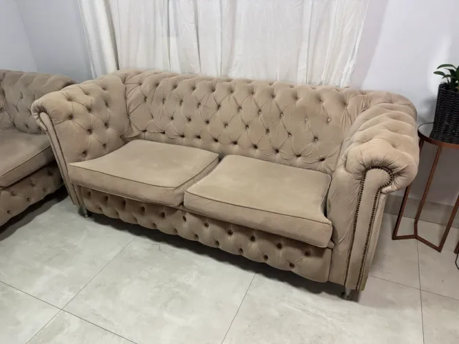 Cj Sofa Chestfield