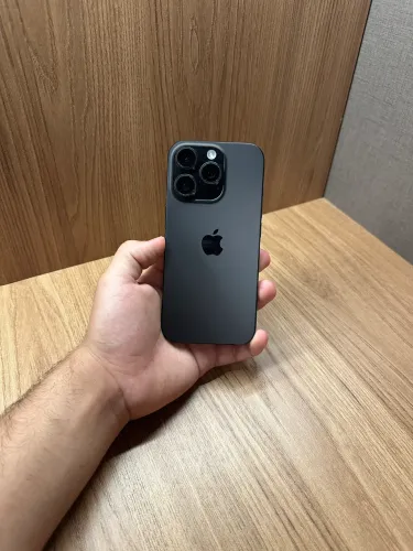 iPhone 16 PRO 256 TITANIUM BLACK