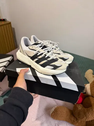 Tênis adidas original 