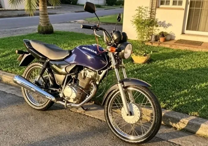Vendo moto fan 125 em ótimo estado de conservação