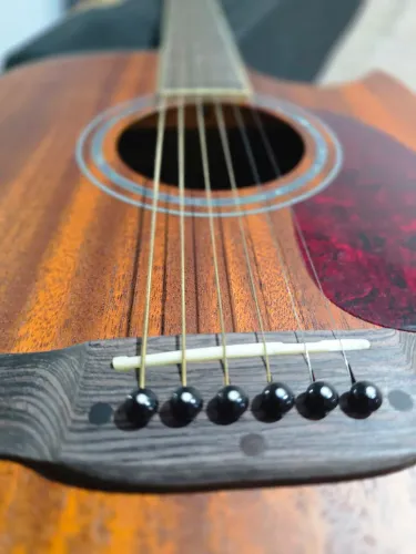 Violão Eletro-acústico Seizi Akira Half Cutaway Koa Com Bag