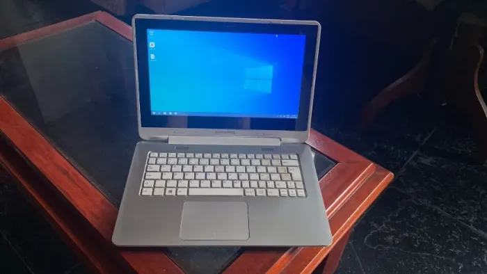 Notebook Compaq Presario CQ-360 4GB 222GB Branco