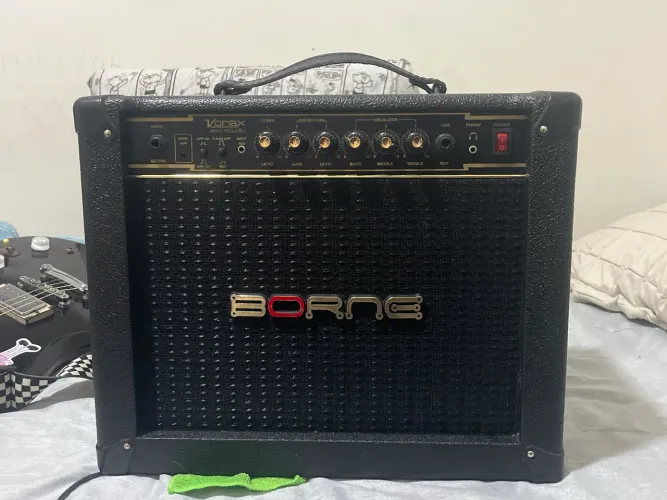 Amplificador Borne Vorax 840 Studio