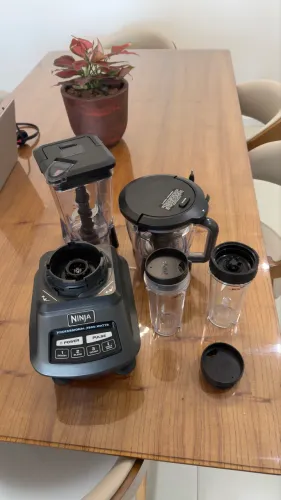 Liquidificador e processador ninja bl770