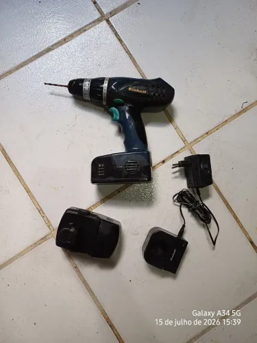 Furadeira para donos de oficina aproveitar consertar ou usar as peças.