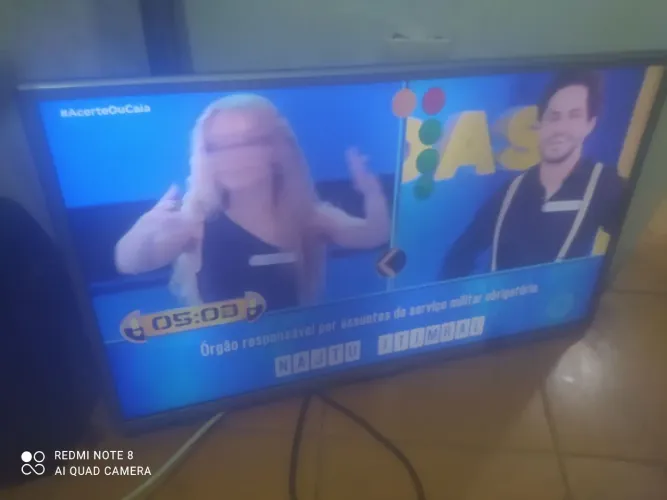 Vendo essa tv LG 32 polegada fusionado perfeitamente