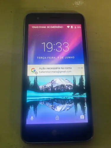 CELULAR LGK4