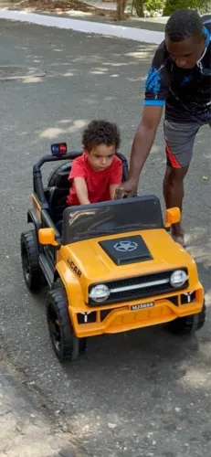 Carrinho de controle remoto