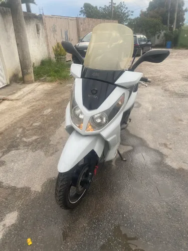 Dafra citycom 300 segundo dono