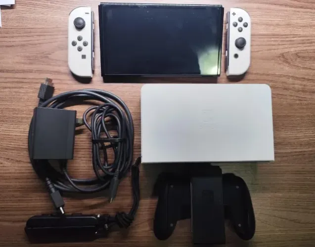 Nintendo Switch Oled 64 gb
