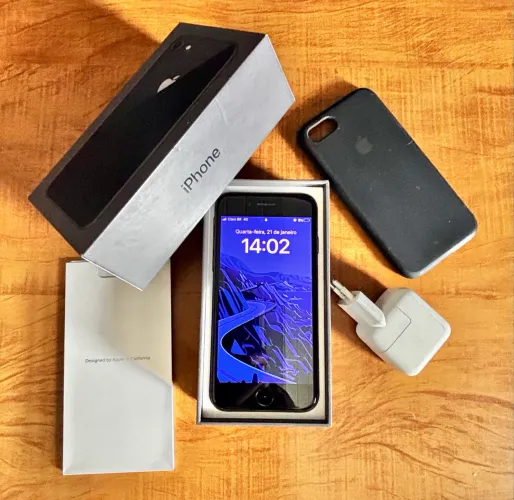 iPhone 8