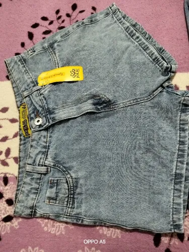 Short jeans novo