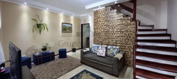 Casa Sobrado - Jardim Satélite - 3 Dormitórios - 91,50m².