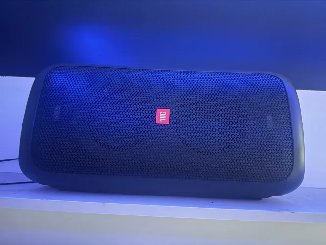 Caixa JBL PARTYBOX 100