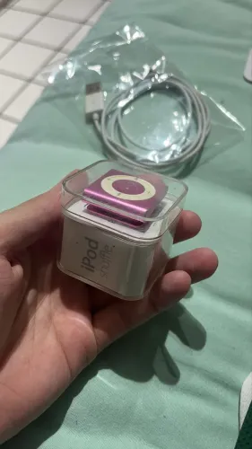 Ipod Shuffle 2GB