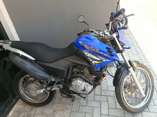 Vendo moto super conservada
