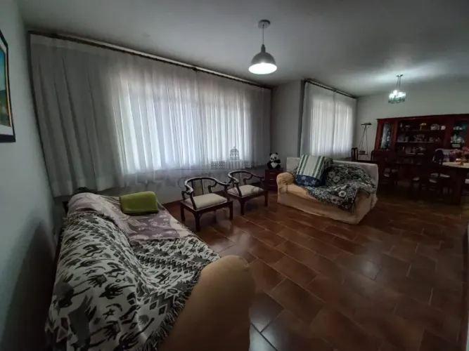 Casa - Jardim Esplanada - 3 Dormitórios - 360m².
