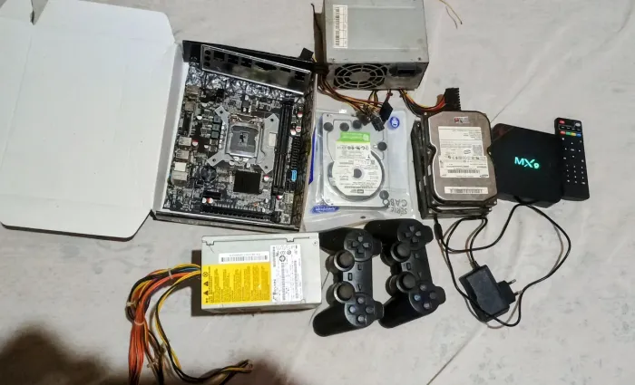 Lote peças informática