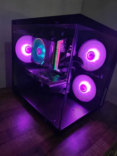 PC GAMER RYZEN 5500+RX 6600