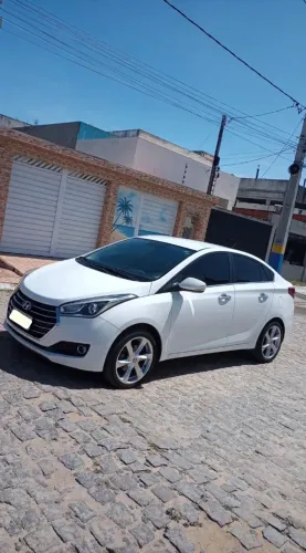 Hyundai HB20S Premium 1.6 Flex 16V Aut. 4P 2017
