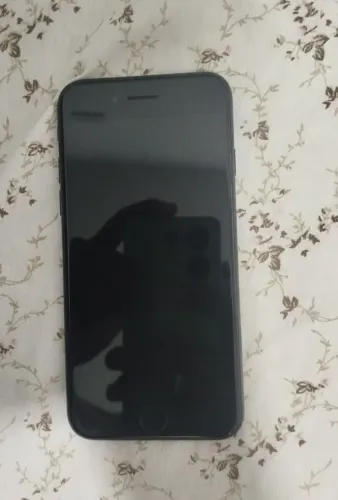 IPHONE SE 2020