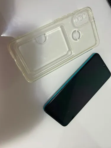 Celular Motorola E20