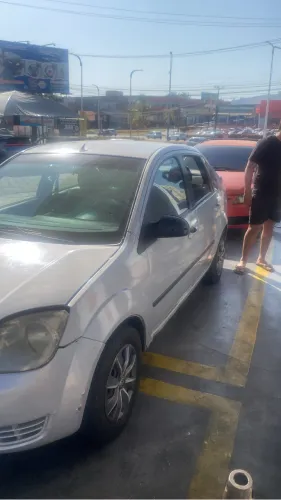 Ford Fiesta Sed. Personnalite 1.0 8V 4P 2006