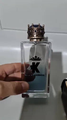 Perfume dolce gabbana usado 100ml tem volumetria 45ml