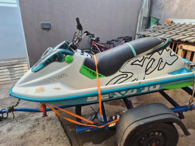 Jet sky 