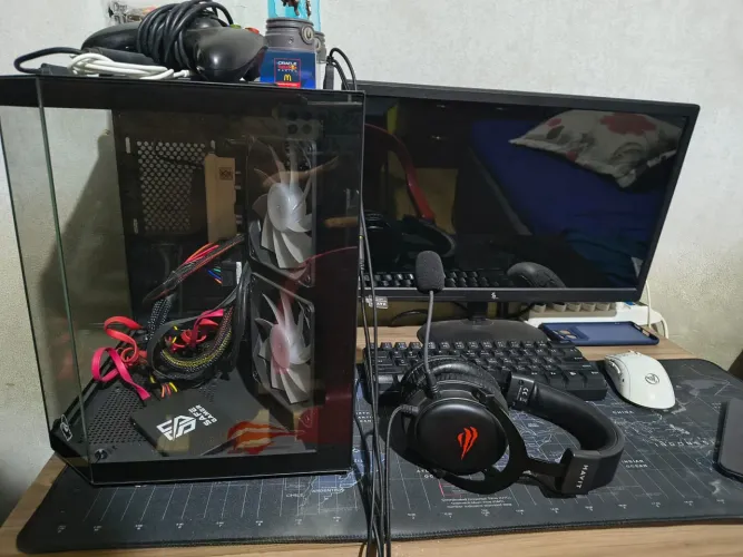 PC GAMER COM OTIMA CONFIGURAÇÃO