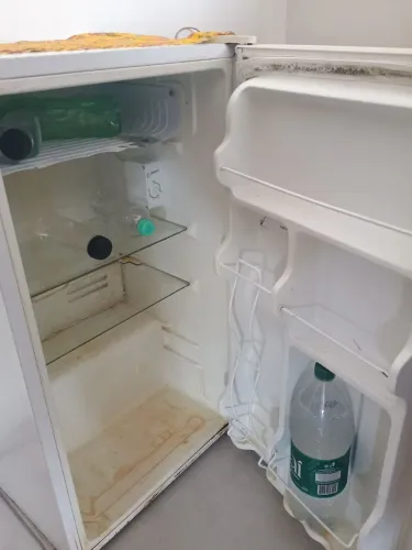 Frigobar usado midea
