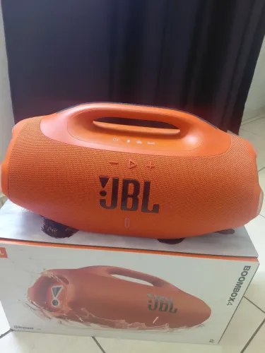 Jbl bombox 4