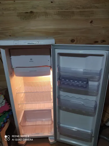 Geladeira Eletrolux