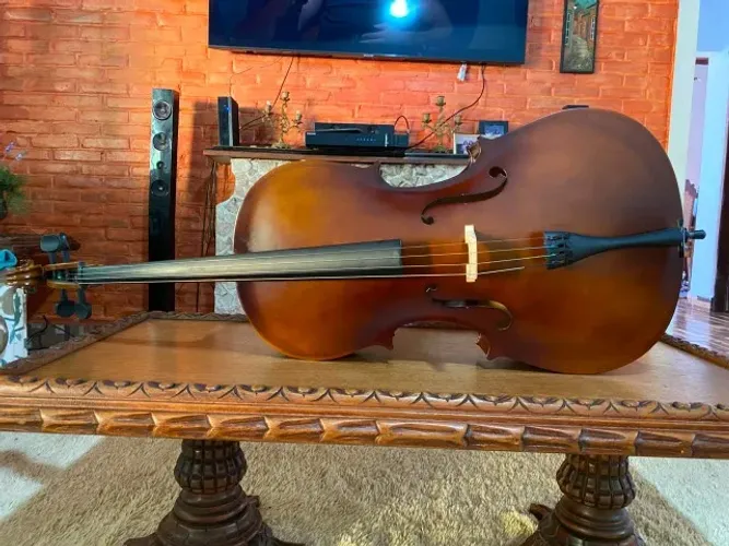 Violoncelo 4/4 Orquezz (ajustado por Luthier) e Estojo Case de Fibra de Vidro Orquezz Vinh