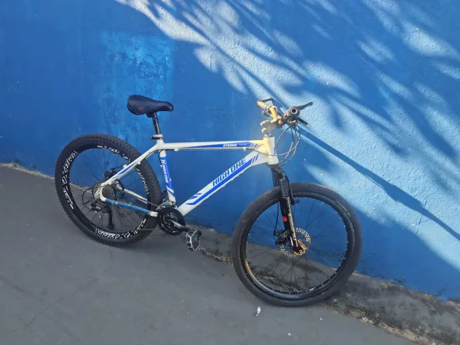 Bike high one strong 