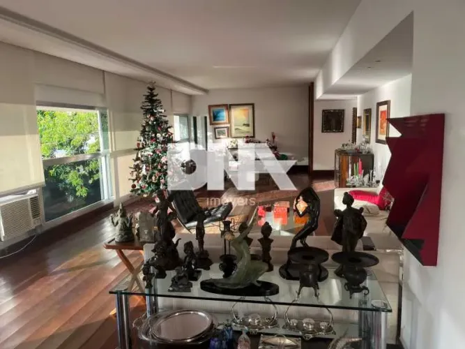 Apartamento : Padrão / Residencial / Lagoa