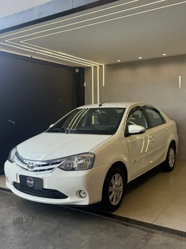 Toyota Etios XLS Sedan 1.5 Flex 16V 4P Aut. 2017