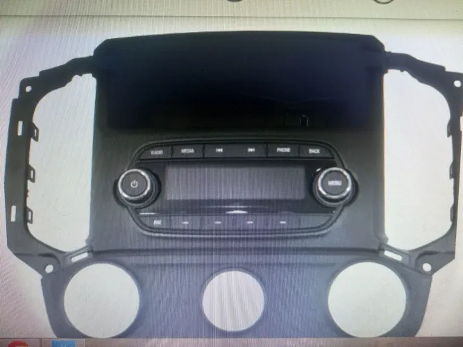 MOLDURA CENTRAL RADIO S10 18-21