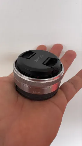 Lente 16mm 2.8 Sony E Mount