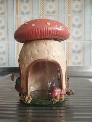 Pote de vidro Casa de Cogumelo
