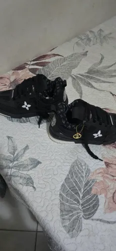 Tênis LV skate preto