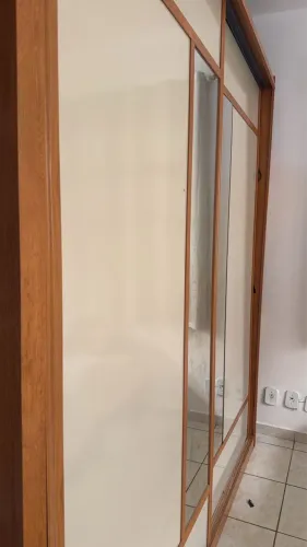 Guarda roupa